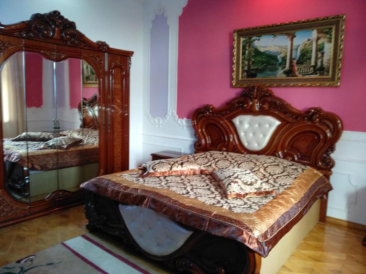 Hotel Royal Kutaisi Exteriör bild